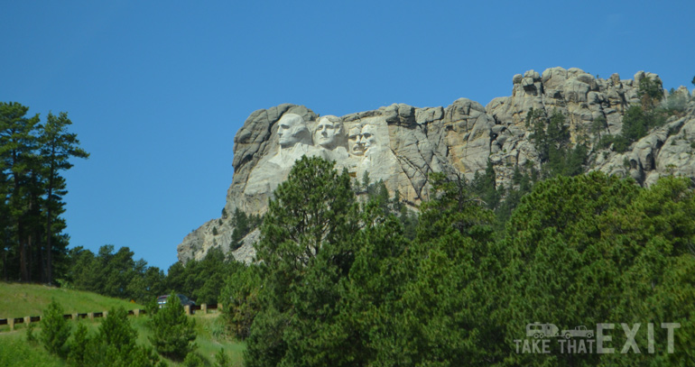 Mt-Rushmore-from-highway