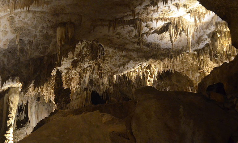 Carlsbad-Caverns-inside-photos-2