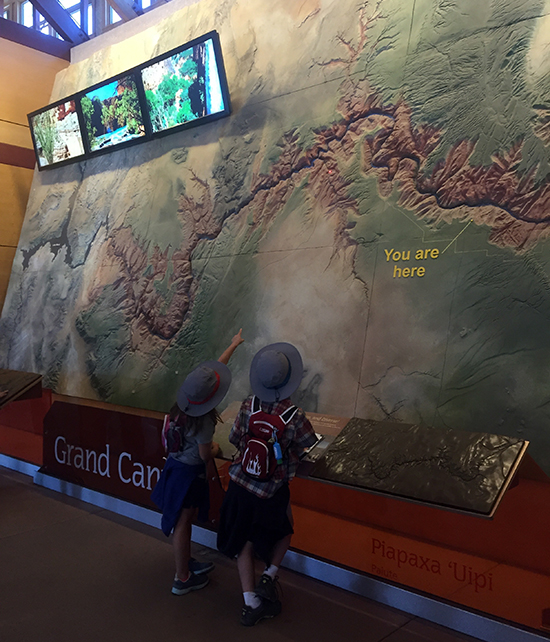 Grand-Canyon-visitors-center