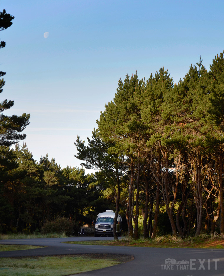 Parked under the moon at Grayland Beach State Park (Washington)