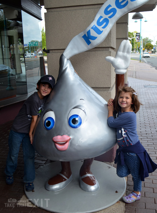 Hersheys-Canada-Niagara-Falls