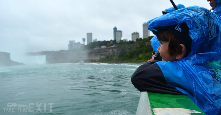 Maid-of-the-Mist-Niagara-Falls-1