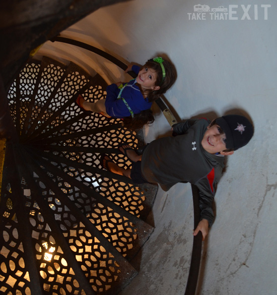 Sturgeon-Point-Lighthouse-stairwell