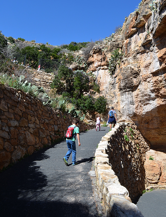 Carlsbad-Caverns-Climb-Natural-Entrance