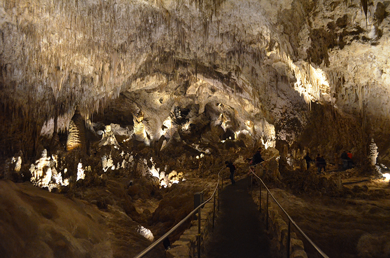 Carlsbad-Caverns-inside-photos-9