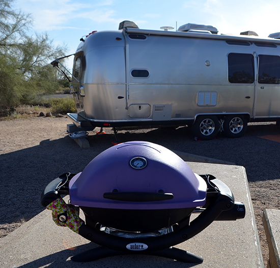 RV-grill-Weber