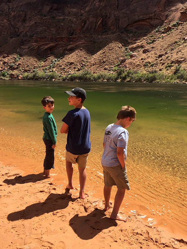 Glen-Canyon-Rafting-6